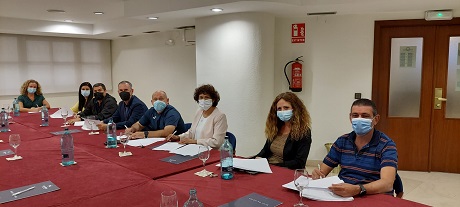 UGT consigue firmar el convenio de limpieza del Hospital Juan Ramón Jiménez de Huelva