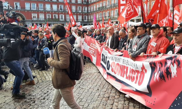 Antonio Oviedo: «Somos un país de Servicios, un sector líder en patronales que se niegan a subir salarios»